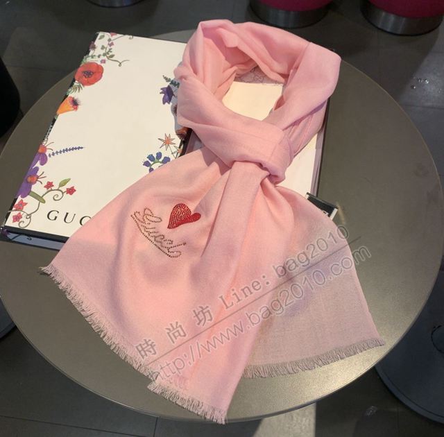 GUCCI圍巾 高級手工坊手工燙鑽 古馳水鑽羊絨紗女絲巾  llwj6766